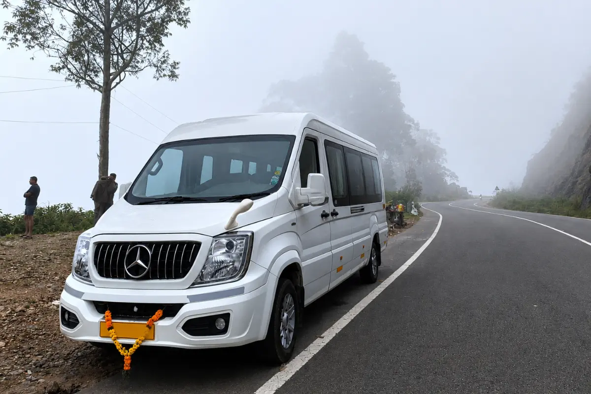 10 seater urbania van rental